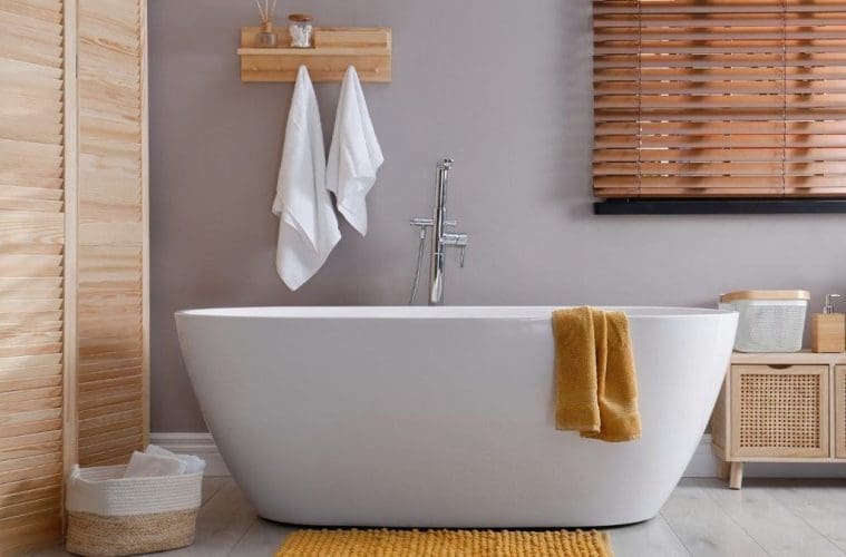 bathtub-refinshing-safety-precautions-1024x675